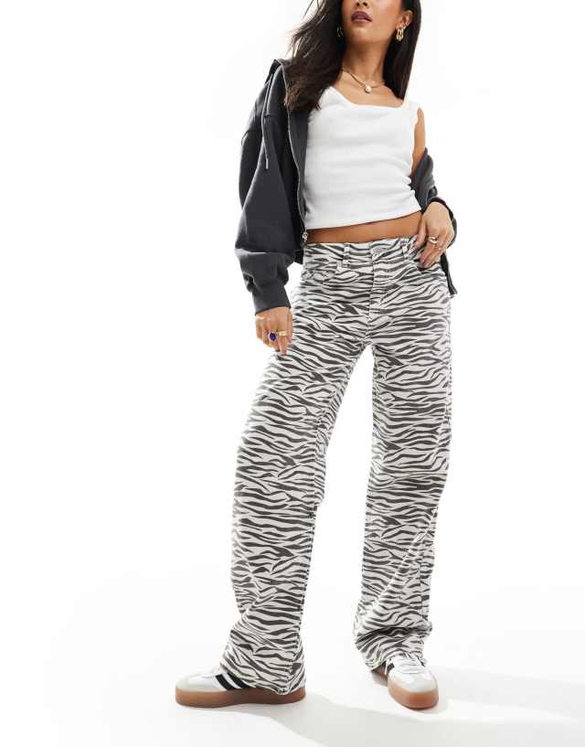 Pull&Bear - wide leg jean in zebra print