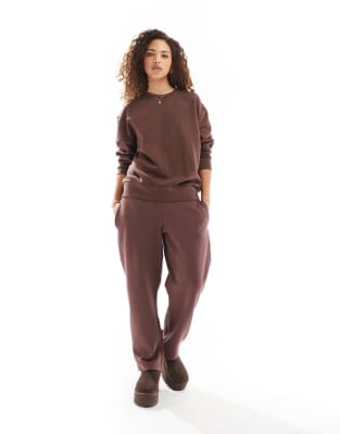 Pull & Bear wide leg jogger co-ord in brown-Red