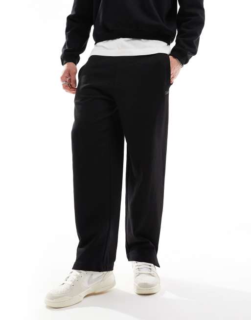 Men Pull And Bear Jogging Pull&Bear Wide Leg Joggers In Black ASOS