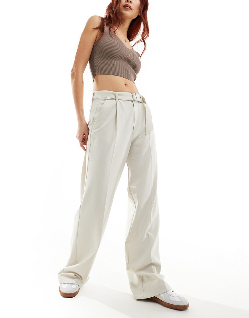 Pull & Bear Wide Leg Pleat Tailored Pants With Belt In Sand-neutral