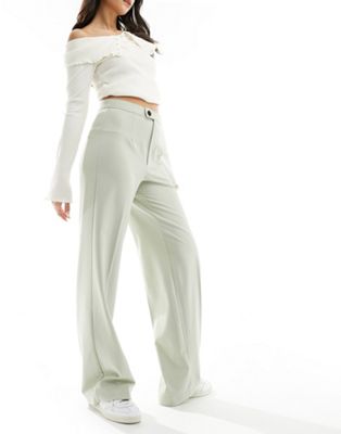 Pull&Bear wide leg pleat tailored trouser in pale khaki