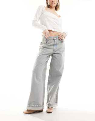 Pull&Bear Pull&Bear wide leg slouch fit jean in dirty washed blue-Grey