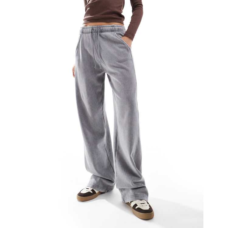 207799500-1-grey?$n_750w$&wid=