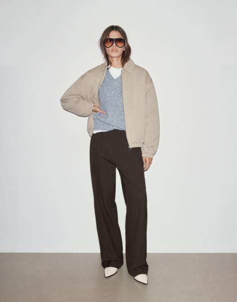 Pull&Bear wide leg tailored darted trousers in brown - view 1