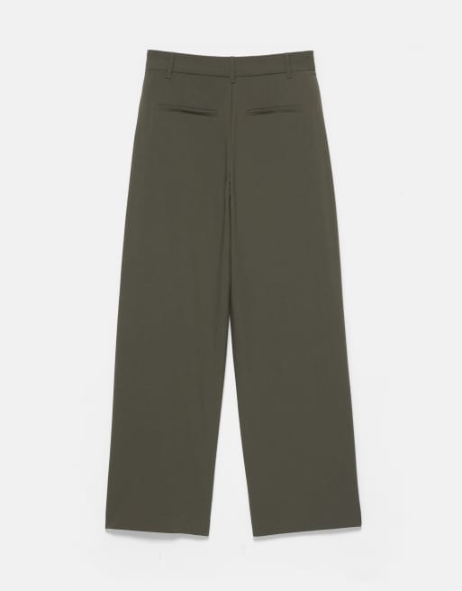 Pull&Bear wide leg tailored darted trousers in khaki, 3 of 3