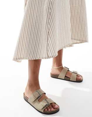 Pull & Bear - Wildleder-Sandalen in Beige mit zwei Riemen-Neutral