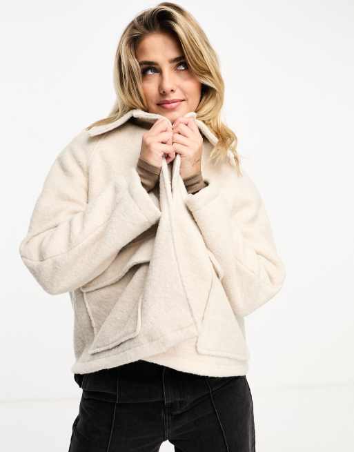 Pull and bear beige jacket online