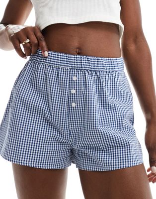 Pull & Bear Woven Gingham Plaid Boxer Shorts In Blue