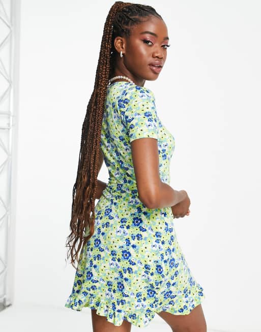 Pull&Bear wrap front floral mini dress in blue | ASOS