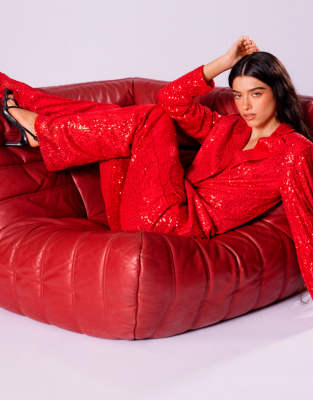 Pull & Bear x Dixie D'Amelio - Pailletten-Hose in Rot mit geradem Schnitt, Kombiteil