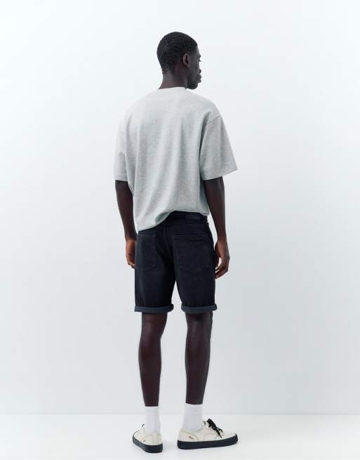 Pull&Bear – Zerrissene Bermuda-Jeansshorts in verblasstem Schwarz, 4 von 4