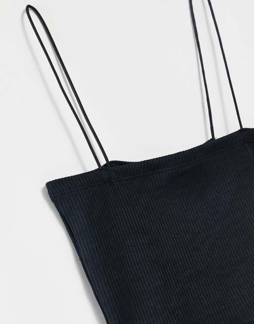 Pull&Bear – Zestaw 2 prążkowanych krótkich topów na ramiączkach w kolorach ecru i czarnym, 2 z 4
