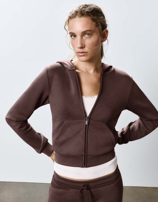 Pull&Bear modal jersey set in brown, 2 of 3