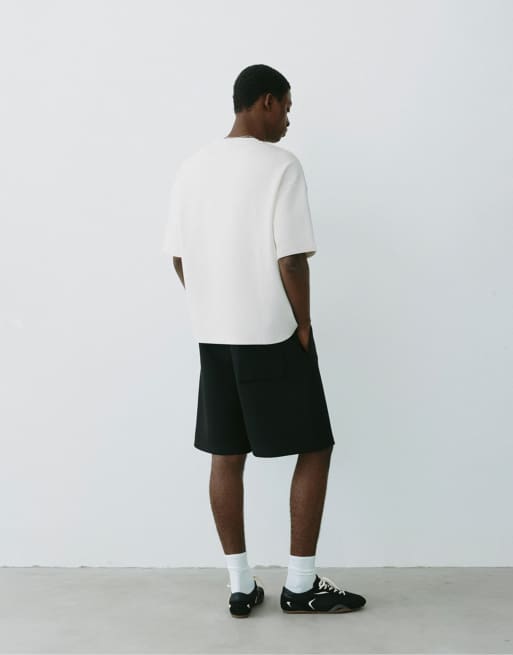 Pull&Bear zwaar T-shirt met reliëflogo in gebroken wit, 2 van 7