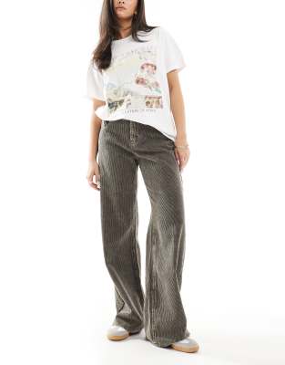 Pulll & Bear wide leg corduroy jeans in gray