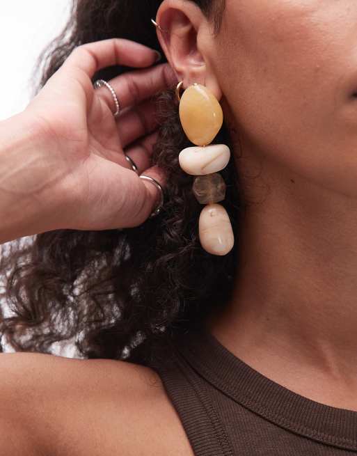 Pulsera beis con cuentas y conchas de & Other Stories