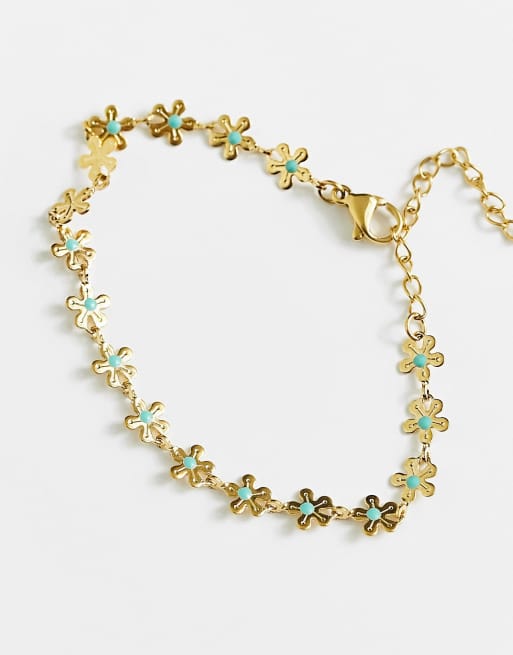 Pulsera dorada chapada en oro con diseño floral de Petit Moments, 2 de 4