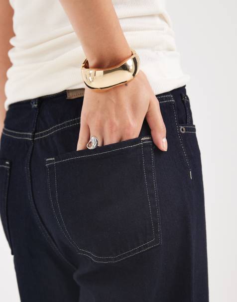 Pulsera dorada rígida sin cierres con diseño grueso moldeado de Accessorize - view 1