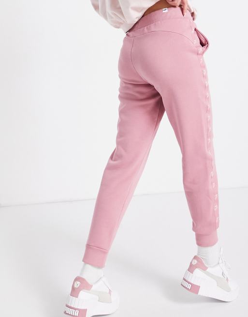 Puma joggers shop womens pink