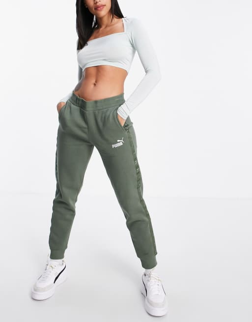 PUMA – Amplified – Zielone joggersy