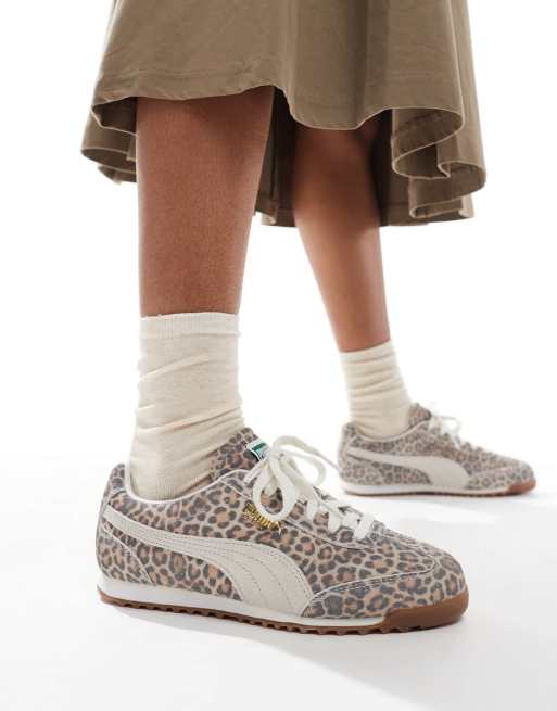 PUMA Arizona sneakers in all over leopard print, 5 of 5