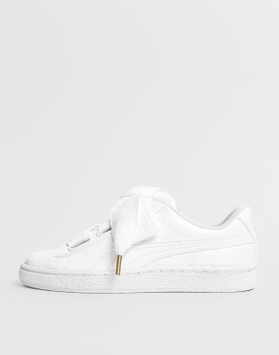 Puma - Basket Heart - Sneakers bianche in vernice-Bianco