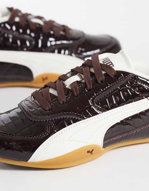 PUMA Bella Mina sneakers met chocoladebruine crocoprint en gumzool, 5 van 5