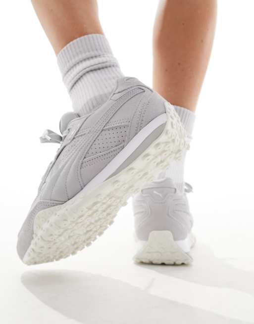 Sneaker store puma feminino