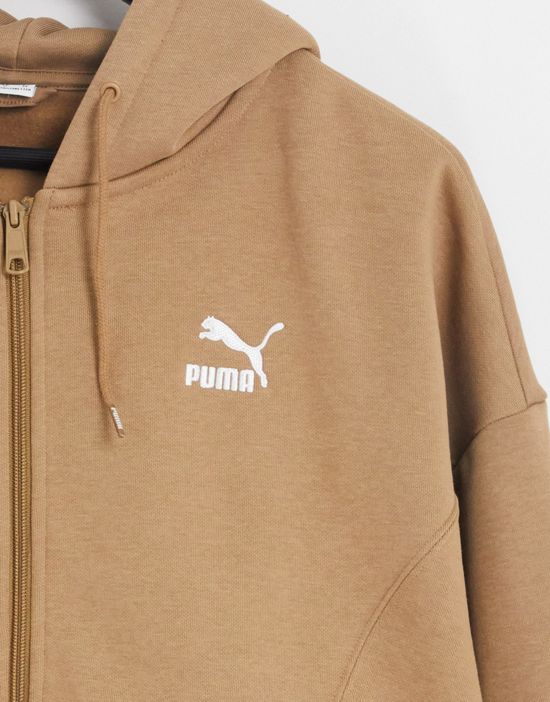 https://images.asos-media.com/products/puma-boxy-cropped-zip-through-hoodie-in-tan-exclusive-to-asos/201849155-4?$n_550w$&wid=550&fit=constrain