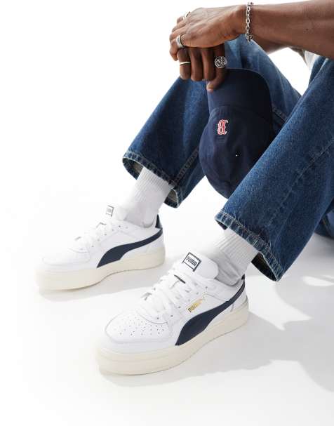 PUMA – CA Pro Classic – Sneaker in Weiß und Marineblau - view 1