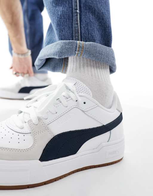 PUMA CA Pro Sneakers bianche e blu navy con suola in gomma ASOS