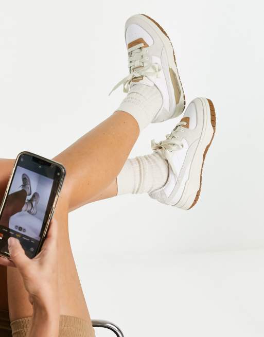 Puma Cali Dream Sneaker in WeiB und Braun Natur exklusiv bei ASOS