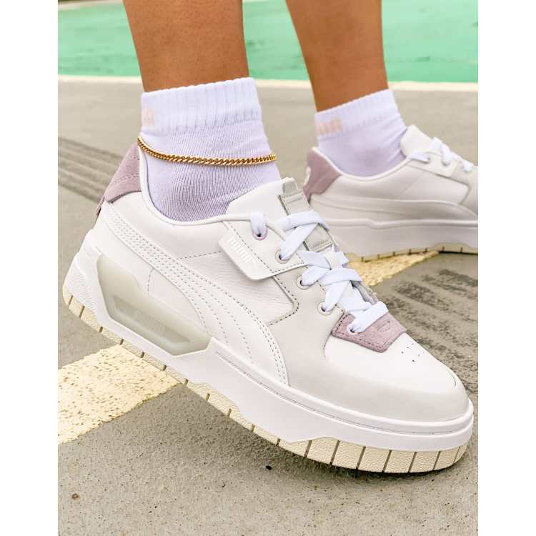 Gemengd voeden Raad eens Puma Cali Dream sneakers in white/purple | ASOS