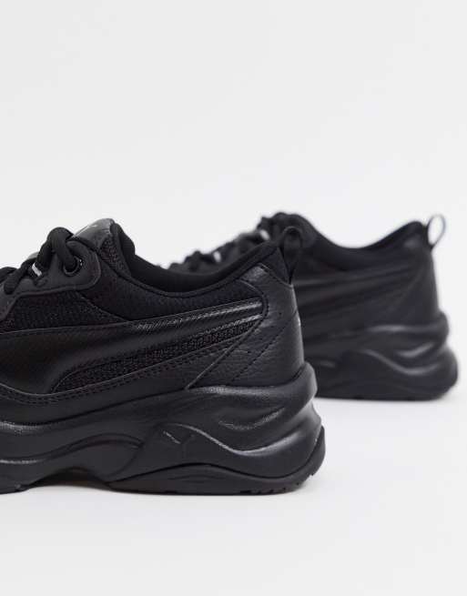 Black store trainers chunky