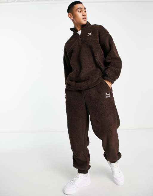 Nike Club fleece joggers in dark brown