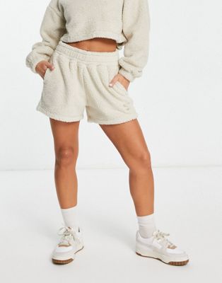 Puma classics cosy club borg shorts in oatmeal - exclusive to ASOS - ASOS Price Checker