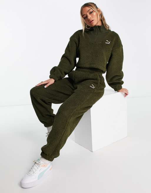 Puma classics cosy club borg trackies in dark deep olive - exclusive to ASOS