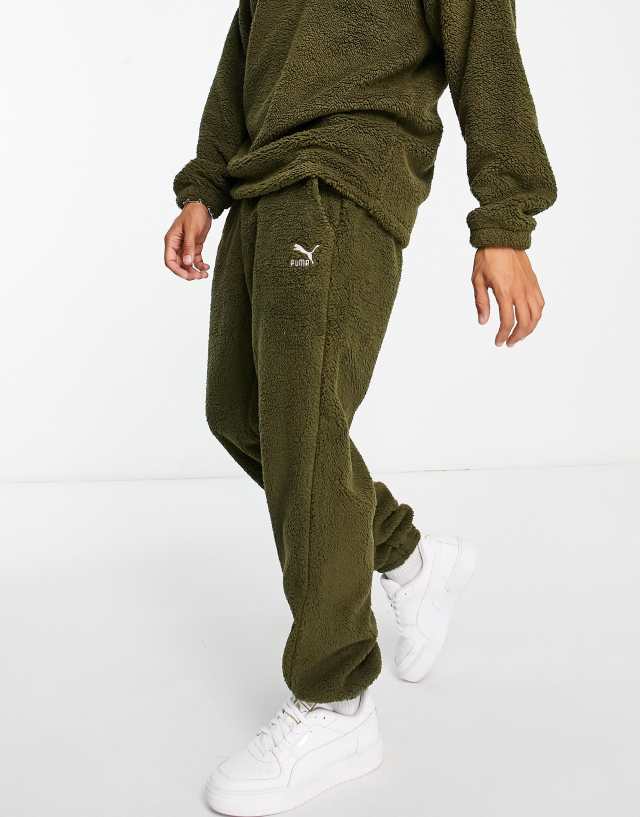 Puma classics cozy club borg sweatpants in deep olive - exclusive to ASOS