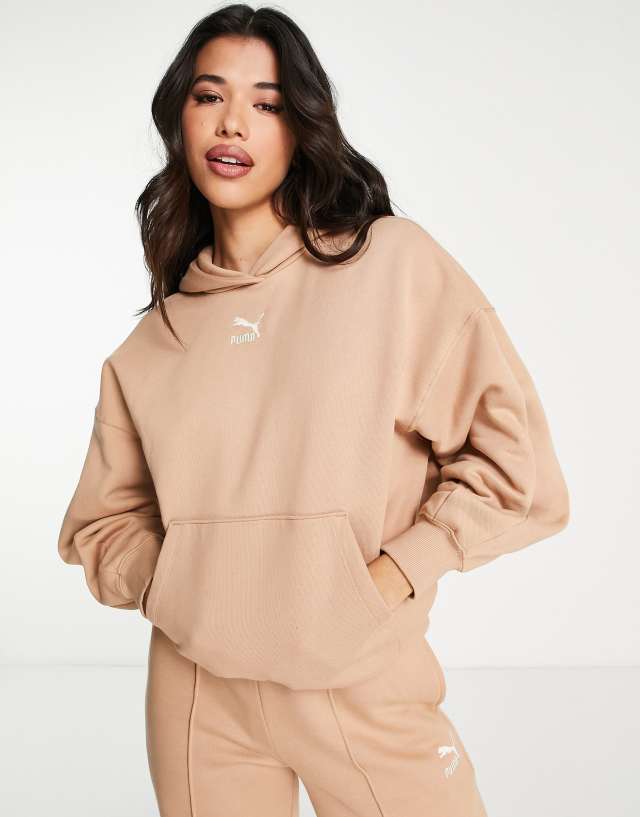 Puma classics hoodie with logo in tan