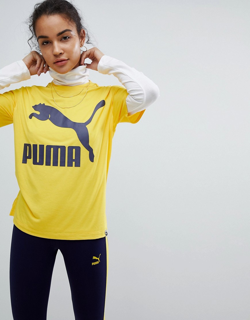 Puma - Classics - Logo T-shirt in mosterdgeel