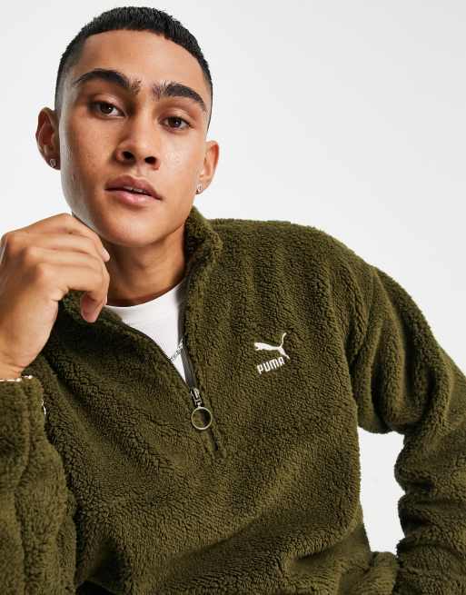 Puma - Classics - Mørk olivengrøn sweatshirt i imiteret lammeskind med halv lynlås - Kun hos ASOS