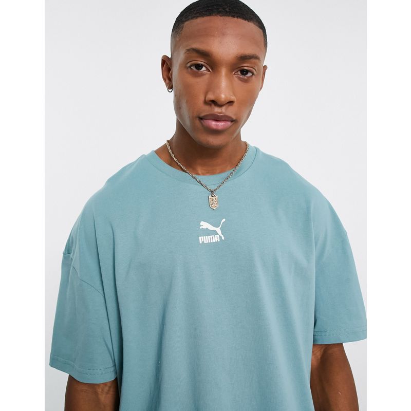 PUMA – Classics – Oversize-T-Shirt in Mineralgrün