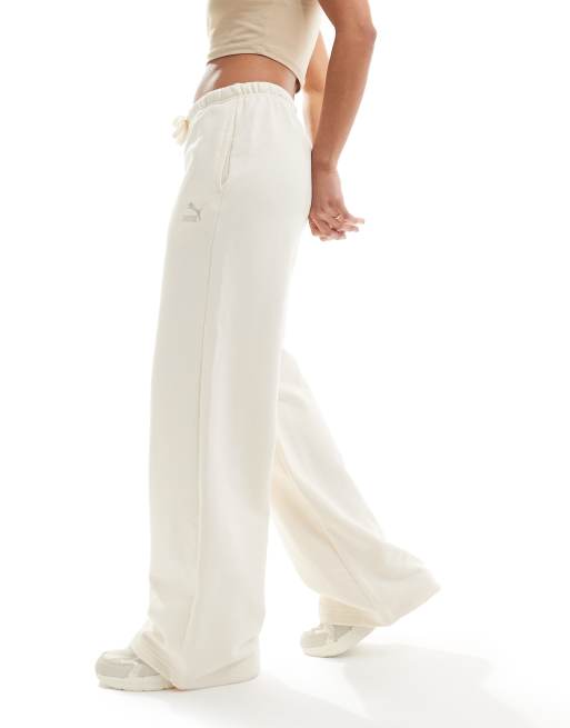 Puma Classics relaxed joggers in off white, 4 of 5