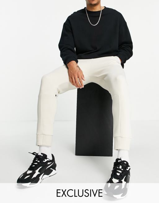 Puma Classics – Tech – Jogginghose in Sand