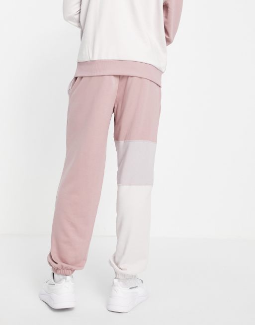 Puma - Convey - Joggingbroek met roze kleurvlakken, exclusief bij ASOS, 4 van 4