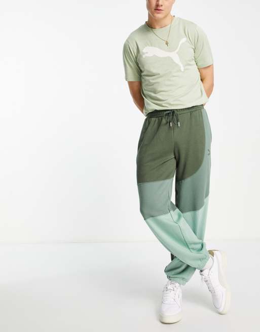 Puma Convey sweatpants in green