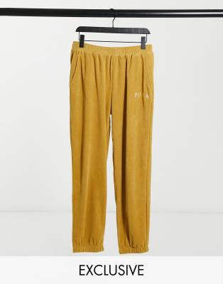 puma cord jogger in mustard