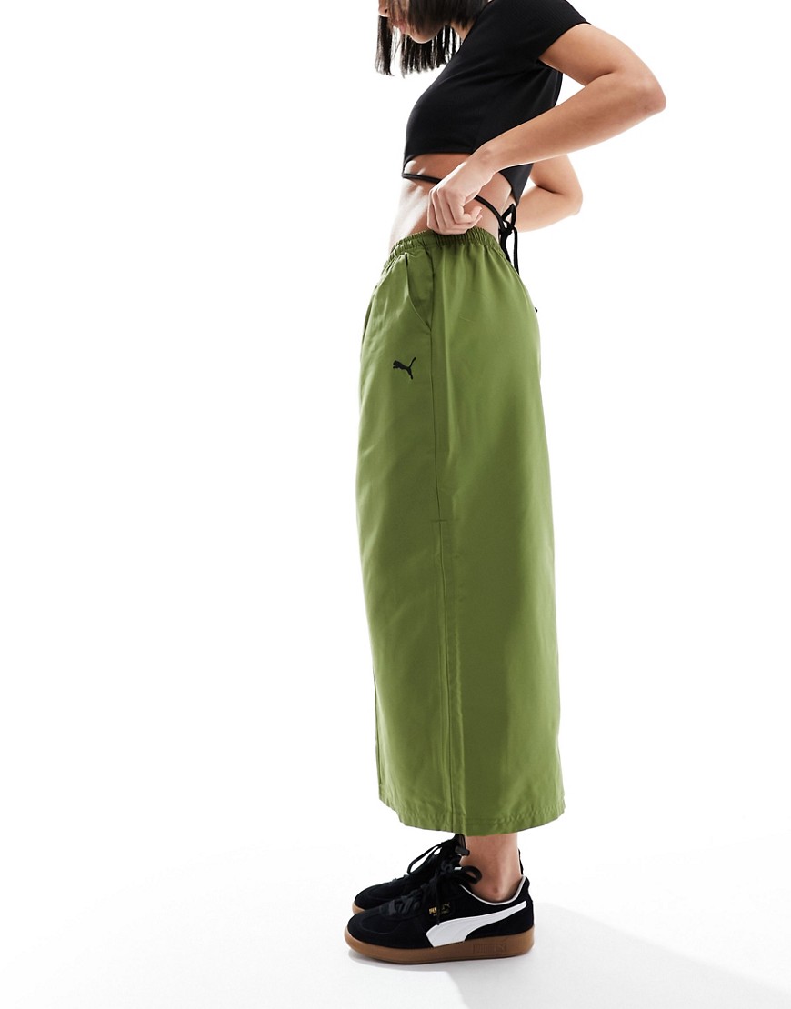 Puma Dare To midi woven cargo skirt in khaki-Green