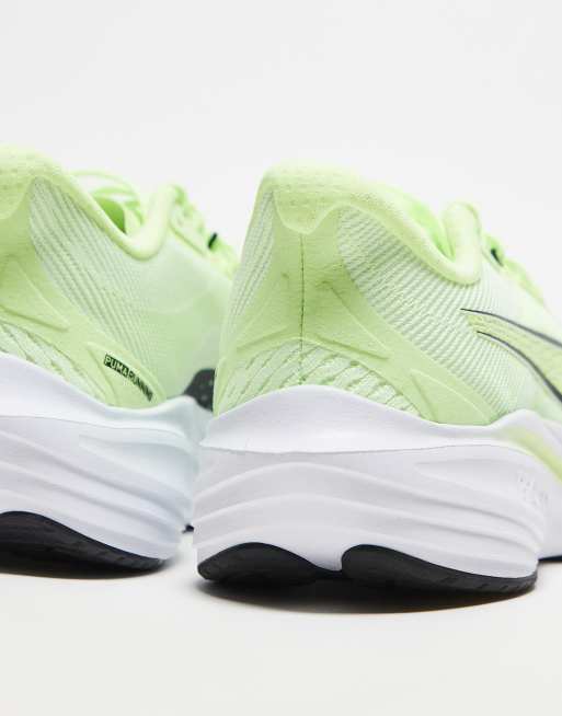 PUMA Darter Pro running trainers in green