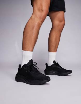 Puma Puma Darter Pro trainers in all black
